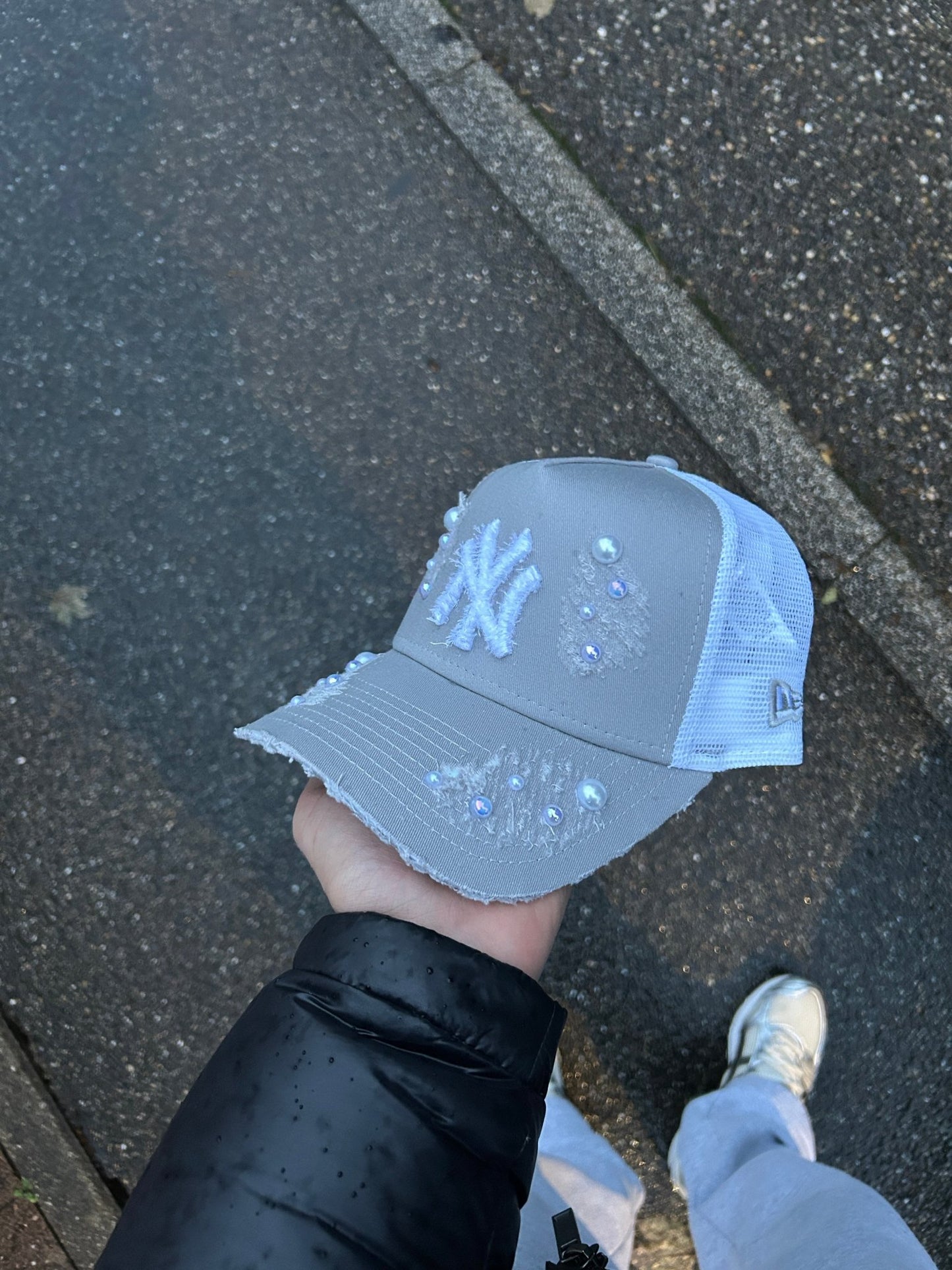 NY LIGHT GREY